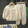 Kledingsets Babymeisjeskleding voor geborenen Herfst Winter Kinderen Jongens Plus Fleece Warme Trui Tops Broek 2 stuks Pak 02 jaar oud 231102