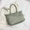 Bolsas de moda feminina ins super fogo plissado alta capacidade sacola 2023 popular com-muter bolsa moda versátil um ombro grande