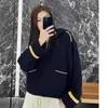 Kadın Örgü Tees Designer Klasik Büyük Polo Boyun Donanma Tarzı Kazak 23 Sonbahar/Kış Yeni Basit ve Çok Yönlü Gevşek Kazak Kadınlar YTSV