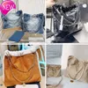 Sac en denim 22 Designer Grand Shopping Tote Voyage Femme Sling Body Sac à main le plus cher avec chaîne en argent Gabrielle QuilpG