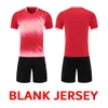 Kits de maillots de football Qqq8 DIY avec design et shorts personnalisés. Toute équipe, veuillez nous contacter pour vos solutions personnalisées avant