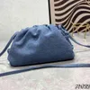 Cassette Same Lady Pouch Bag Jodie Borse Bottegaas Designer Tote 2023 Venata Luxury Denim Primavera / estate Denim Serie Piccole borse intrecciate a nuvola MRQH