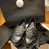 Mocassini ape firmati di lusso celebrità autunnali con api piccole scarpe in pelle piattaforma piattaforma scarpe da donna scarpe eleganti da donna in vera pelle di alta qualità