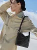 Koppling crossbody designer väskor rem underarm plånbok handväska vintage tote nodde väska mode vävd läder kvinnor mens stam låda axelväska