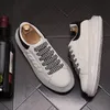 Wit Rood Mannen Luxe Sneakers 2024 Herfst Loopschoenen Casual Sportschoenen Voor Mannen Lage Top Mannetjes Zool Sneakers