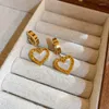 Серьги обруча Minar Dainty 2 дизайн белый раковина синий акриловый цветок серьга Huggie для женщин 18 тыс. Золотая титановая сталь