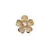 Broches femininos moda pérola flor de cristal branco para mulheres luxo cor dourada liga planta broche alfinetes de segurança