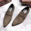 Suede Men's Casual Business Leather Shoes Mens Buckle Pointed Toe Dress Offics Flats Män mode Bröllopsfest Mens Oxford Shoes