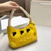 Moda Teddy Tote Çanta Tasarımcı Kadın Yün Çanta Kış Kabarık Hobo Crossbody Omuz Çantası Çanta Bayanlar Toes 2311022bf