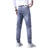 Herren-Jeans, Designer-Luxus, leichter Luxus, europäische Waren, 2023, Sommer, neuer High-End-Trend, elastisch, schmale Passform, kleiner Fuß, Business 07E3