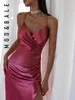 2023 Vestido de noite Cetim de verão Corto apertado Mulheres sexy Sling High Slit Fashion Skirt Skirt Party Club Ladies Dresses