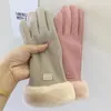 Luxury Designer Glove Winter Touch screen Gloves classic fashion knit Mittens for Men women Warm Anti-slip Touch pure wool Knitted Gloves for Girls Gift pink grey