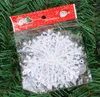 Décorations de Noël 30pcs 11cm Flocons de neige en plastique blanc Décoration de fenêtre d'arbre de Noël Ornements artificiels