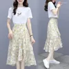 Arbetsklänningar Två stycken kostym 2023 Summer Womens Outfits Korean Style Dress Suits Tryckt Kort ärm T -skjorta Hög midja Chiffonkjol