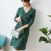 Casual Dresses Green Wave Printed Silk Dress Is Wrapped In The Spring And Summer Female 7 Minutes Of Sleeve V Neck