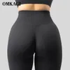 Strój jogi Omkagi Sports Leggingi Push Up for Women Pants Butt Scrunch Seksowna żeńska trening na siłowni bezproblemowy fitness 231102