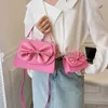 أكياس الكتف حقائب يد حقيبة يد صغيرة من الفضة والسيدات وتصميم حقيبة ناعمة حقيبة PU Leater Women's Classic and Flip Messenger Bage SetsstylishHandbagsStore