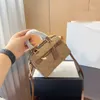 Boston Bag Klasik Tasarımcı Tote Seyahat Debriyaj Tutucu Çanak Çantası Cüzdan Kadın Moda Deri Lady Omuz S Çantaları Çanta 230220