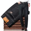 Männer Hosen 2023 Winter Männer Schwarz Blau Gerade Stretch Denim Dicke Samt Hosen Warme Jeans Casual Fleece Linie Hosen männlich Plus Größe J231102