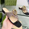 Kapcie Kobieta plażowe slajdy designerskie buty