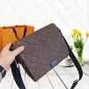 Men's Crossbody Postman bag Luxurys Designers bags Men purses Classic Style Fashion bag messenger bagss sacoche pouch woMen's wallet briefcase designer bag