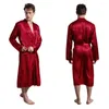 Hommes de nuit à manches longues solide kimono mâle peignoir loisirs hommes loungewear dressing 2023 hommes soie satin robes pyjamas robe