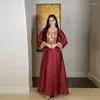 Ropa étnica Moda para mujer Seda dorada Lentejuelas bordadas Decoradas Musulmán Islámico Árabe Elegante Vestido de túnica atmosférica