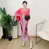 Abiti casual Miyake Abito a pieghe Donna Elegante lusso Manica a pipistrello Copri carne Gonna lunga sottile Fashion Design Sera femminile