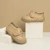 Sneakers babyschoenen peuter schoenen zachte soled single schoenen voor jongens en meisjes kinderen baotou baby functionele schoenen 231102