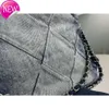 Channel 22 Denim Grand Shopping Bag Tote Travel Designer Femme Sling Body Sac à main le plus cher avec chaîne en argent Gabrielle matelassé hpG