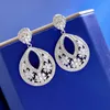 Hollow Flower Diamond Dangle Earring 100% Real 925 Sterling Silver Wedding Drop oorbellen voor vrouwen beloven verloving sieraden