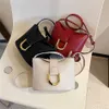 Borse a tracolla Fasion Piccola borsa a secchiello in pelle PU adatta per marchi di stilisti femminili Borsa a tracolla Soulder 2023 Trend Stylisheendibags