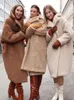 Mezclas de lana para mujer Abrigo de lana de cordero blanco Mujer Invierno Grueso Cálido Fleece Teddy Coat Mujer de gran tamaño Casual suelta Manga larga Solapa Ropa de abrigo larga 231102