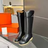 Designer-Stiefel für Herbst und Winter, klassisch, lang, rutschfest, runder Kopf, Luxus-Marken-Damenstiefel