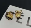 Urok Pearl plisowany projektant biżuterii projektant kolczyków dla kobiety w kolczyku 14k złota nisza mosiężna 925 Srebrne igły kolczyki