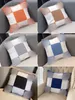 Luxury Pillow Case Designer Signage Cushion Cover Top Quality Real Cashmere Ullmaterial Kontrollmönster 6 Färger tillgängliga 45*45 cm för modeheminredning