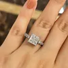 Anéis de casamento Caoshi luxo moderno anel de moda para mulheres brilhante princesa quadrado zircônia dedo jóias cerimônia elegante presente