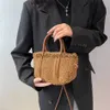 Umhängetaschen, niedliche kleine Damenhandtasche, Bonbonfarben, Kunstfell, Seele, Umhängetasche, 2023, Wintertrend, Damen- und Tasche, Luxusmarken und Taschen, stylisheendibags