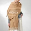 Lenços 100 lenço de lã real mulheres xales quentes e envoltórios para senhoras roubou femme sólido warps inverno cashmere luxo pashmina 231101