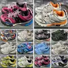 Najlepsze designerskie luksusowe buty zwykłe utwór 3.0 3 Sneaker damskie męskie oświetlony zewnętrzny trener Gomma Print Paris Platforme Sneakers Men Trainers S12