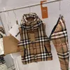 Parkas inverno puffer jaqueta marca de luxo vestido dos homens manga removível jaqueta masculina jaquetas das mulheres espessamento casaco quente clássico casaco marrom em listrado check lazer