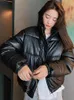 Gilet da donna inverno caldo spesso cappotto in pelle PU Parka corto moda piumino imbottito in cotone nero da donna elegante cerniera vestiti 2023 231101