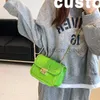 Omuz çantaları çanta perçin marka tasarımcısı pu leaser çapraz vücut çantası kadınlar için basit moda ruh çantası lüks yeşil küçük pocketcatlin_fashion_bags