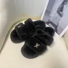 Luxe brief Slippers Sandalen Designer Schoenen Pluche Herfst Winter Platte Sandalen Effen Kleur Fuzzy Fluffy Slippers Dames Casual slides maat 35-40