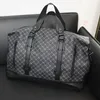 Homens sacos de ombro de couro ao ar livre fitness esportes viagem de negócios lazer bolsa de viagem simples atmosfera bolinhas moda bolsa rua tendência xadrez mochila 6095