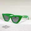 Sconto del 30% sui nuovi occhiali da sole da uomo e da donna di design di lusso Sconto del 20% in rete rossa stessa piastra cat eye personalità femminile moda verde bv1101