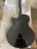 Top zwarte Double F Hollowbody Jazz elektrische gitaar, grote Tremolo-systeemgitaar