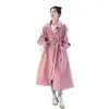 Trench da donna Giacche rosa Streetwear Cappotto allentato Lunghezza midi Moda coreana Elegante giacca a vento da donna Casual Top doppio petto