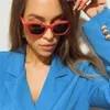 Neue Mode Big Frame Clip-on Sonnenbrille Mode Frauen Adumbral