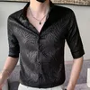 Lapel satynowe koszule dla mężczyzn na pół rękawie zwykła koszula shinny społeczna impreza smokingowa chemise homme streetwear men odzież